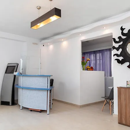 Depis Place Szálloda 2*