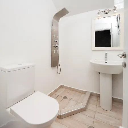 Hotel Depis Place Naxos City